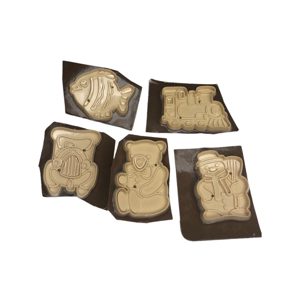 Vintage 1981 Hutzler Cookie Cut Ups Set of 5 Cookie Cutters #63 Package Cut NOS